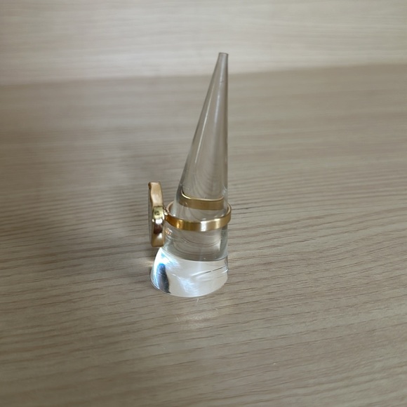 Express Gold Ring 8 - Picture 2 of 11